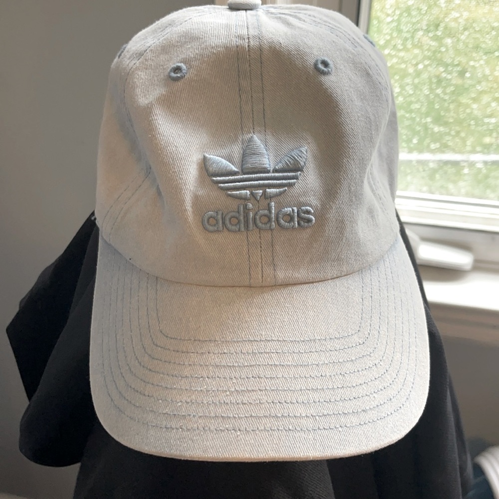 Adidas dad hat